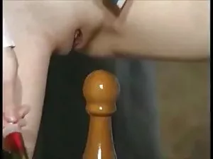 Redhead bitch lickin ...