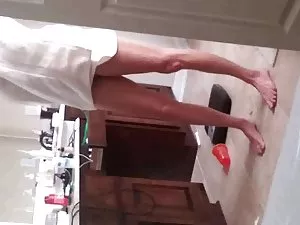 ცხელი ბოლოები მოყვრუ ...