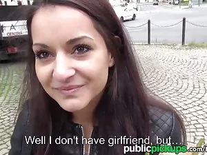 შავგვრემანი Lisa fuc ...
